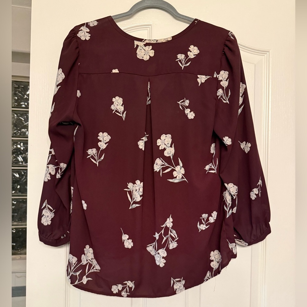 Collective Concepts Merlot Floral Blouse Sheer V-Neck Burgundy XL EUC - Picture 15 of 16